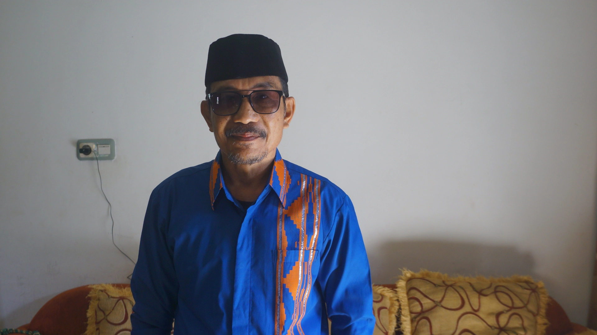 Baharuddin Maranai, customary leader of the Towaru Mopute at his home